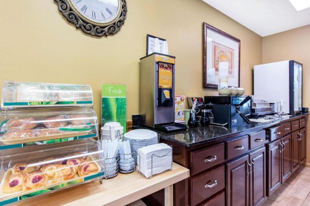 Quality Inn Arab Hwy 231 Extérieur photo